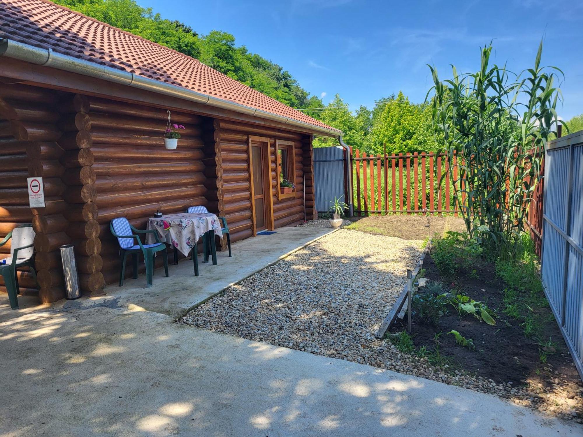 Apartament Woodhouse Eger Zewnętrze zdjęcie